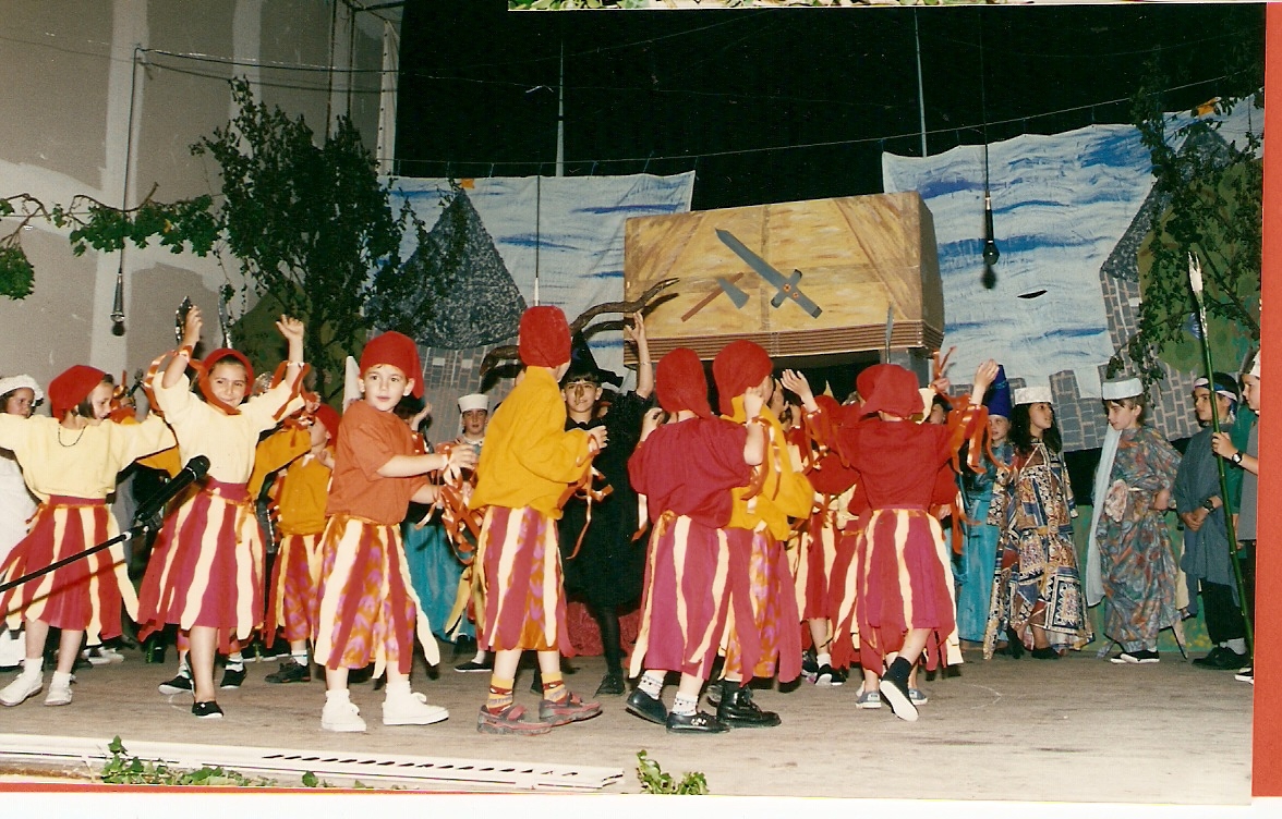 Spectacle 97